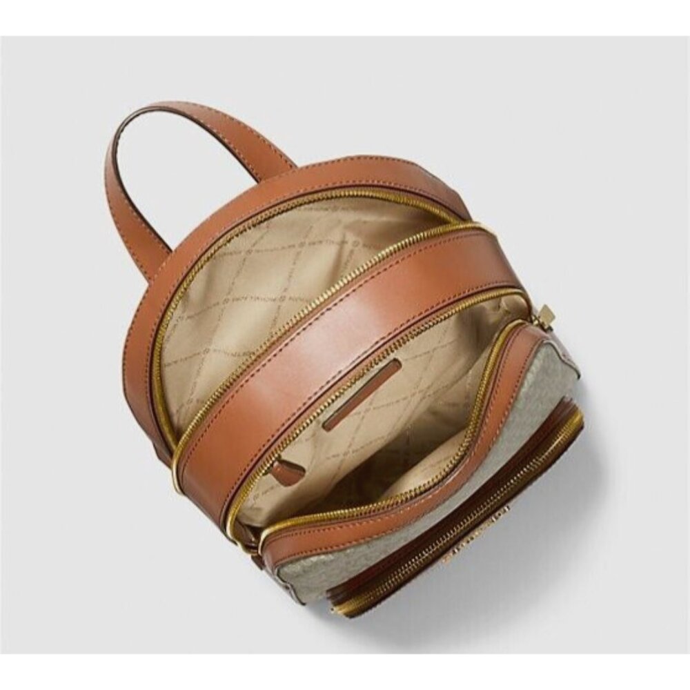 New Michael Kors Jaycee Medium Logo Backpack Vanilla - Picture 3 of 4